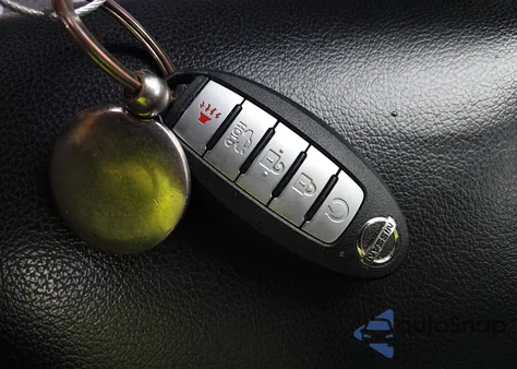 2019 Nissan Altima 2.5 Sr z USA, uszkodzony, nr VIN 1N4BL4CV2KC242486